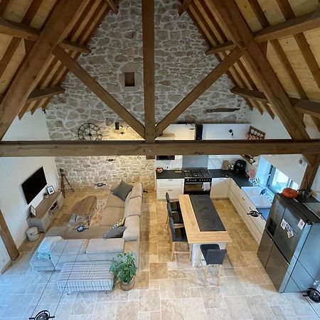 Villa Ancienne Grange Renovee En Xaintrie Hautefage Esterno foto