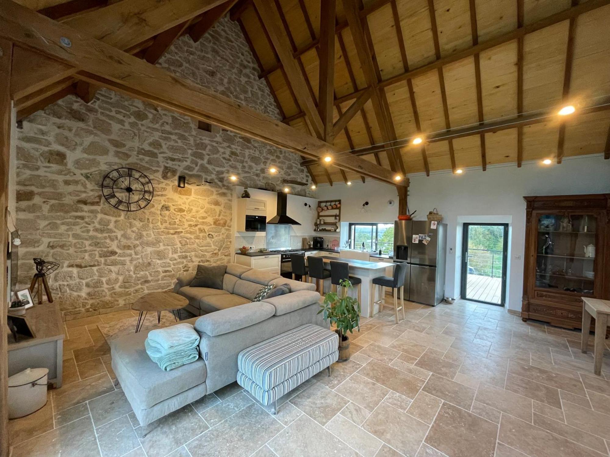 Villa Ancienne Grange Renovee En Xaintrie Hautefage Esterno foto